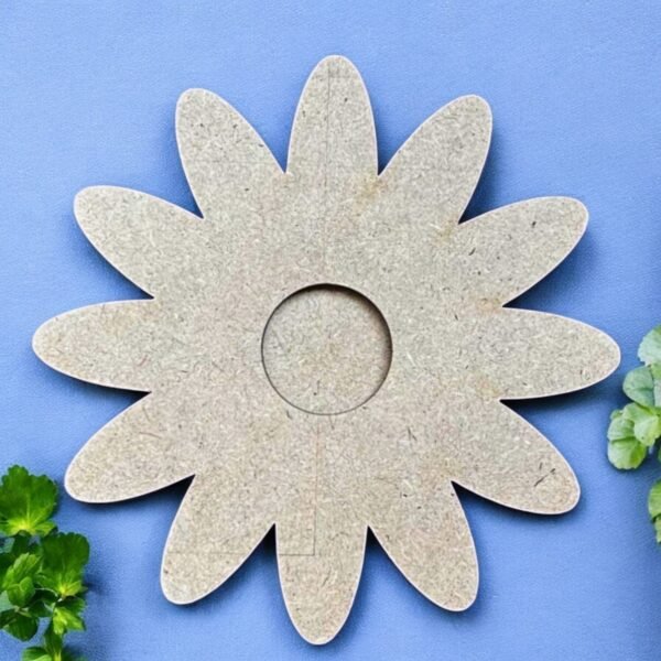 Daisy Flower Shape Candle Holder - Image 2